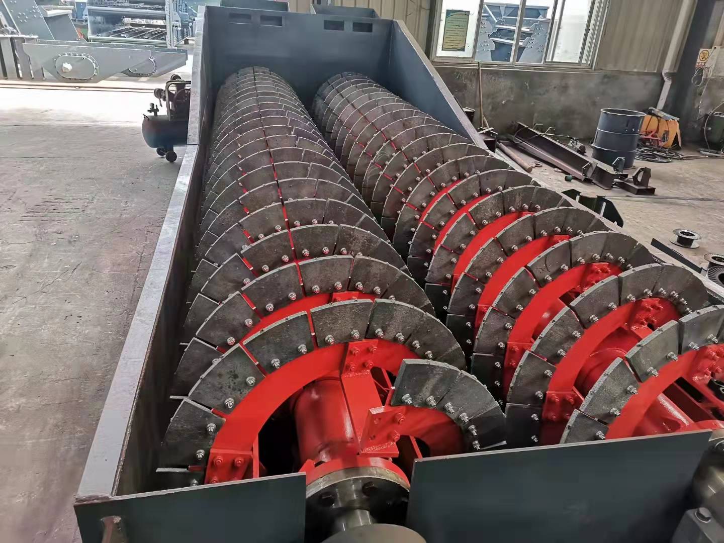 Шнековая пескомоечная установка